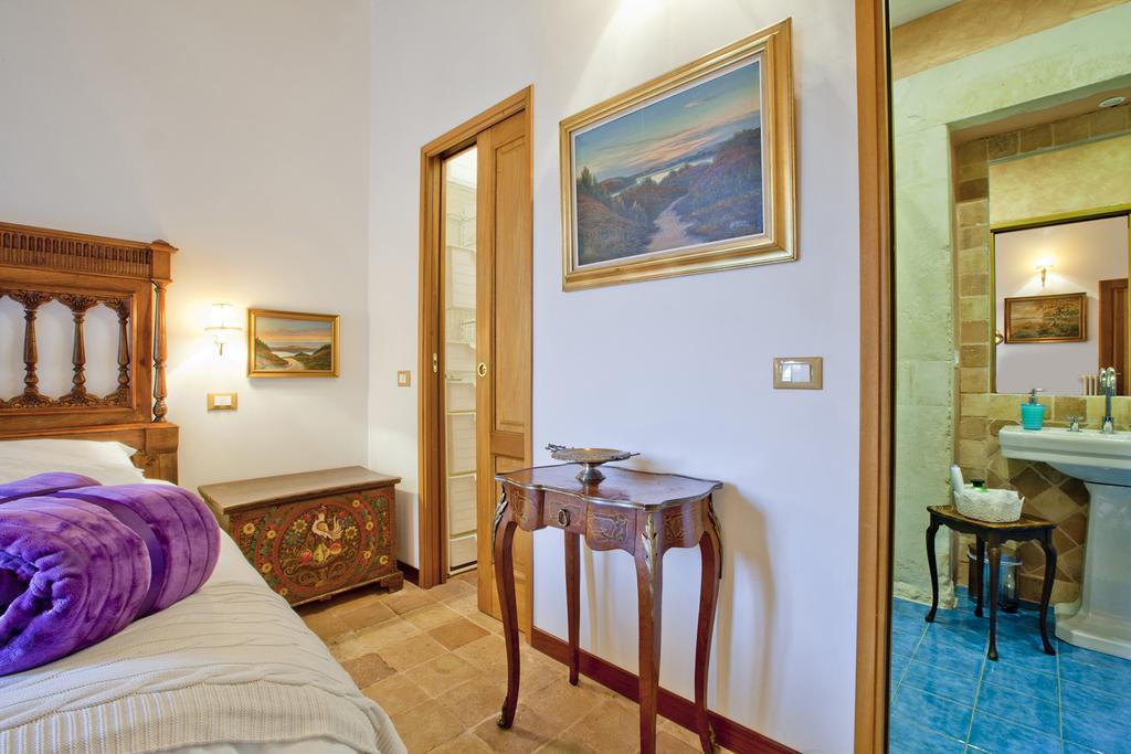 B&B Il Marchese Del Grillo Sulmona Rum bild