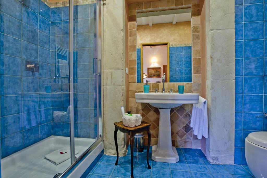 B&B Il Marchese Del Grillo Sulmona Rum bild