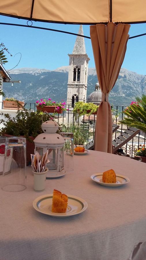 B&B Il Marchese Del Grillo Sulmona Exteriör bild