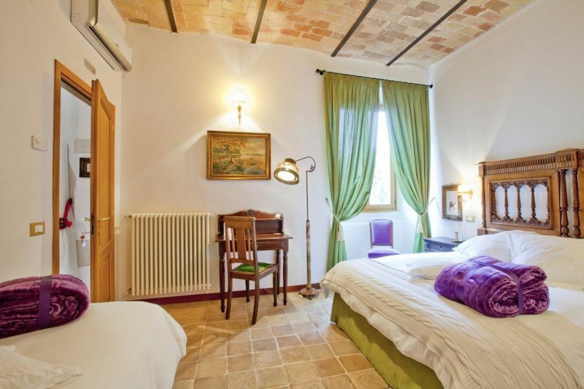 B&B Il Marchese Del Grillo Sulmona Exteriör bild
